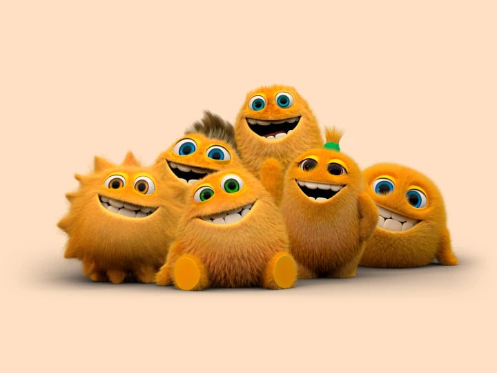 Fem orange Små Priser med store smil samlet på en lys baggrund i en frisk og enkel CBB-stil.