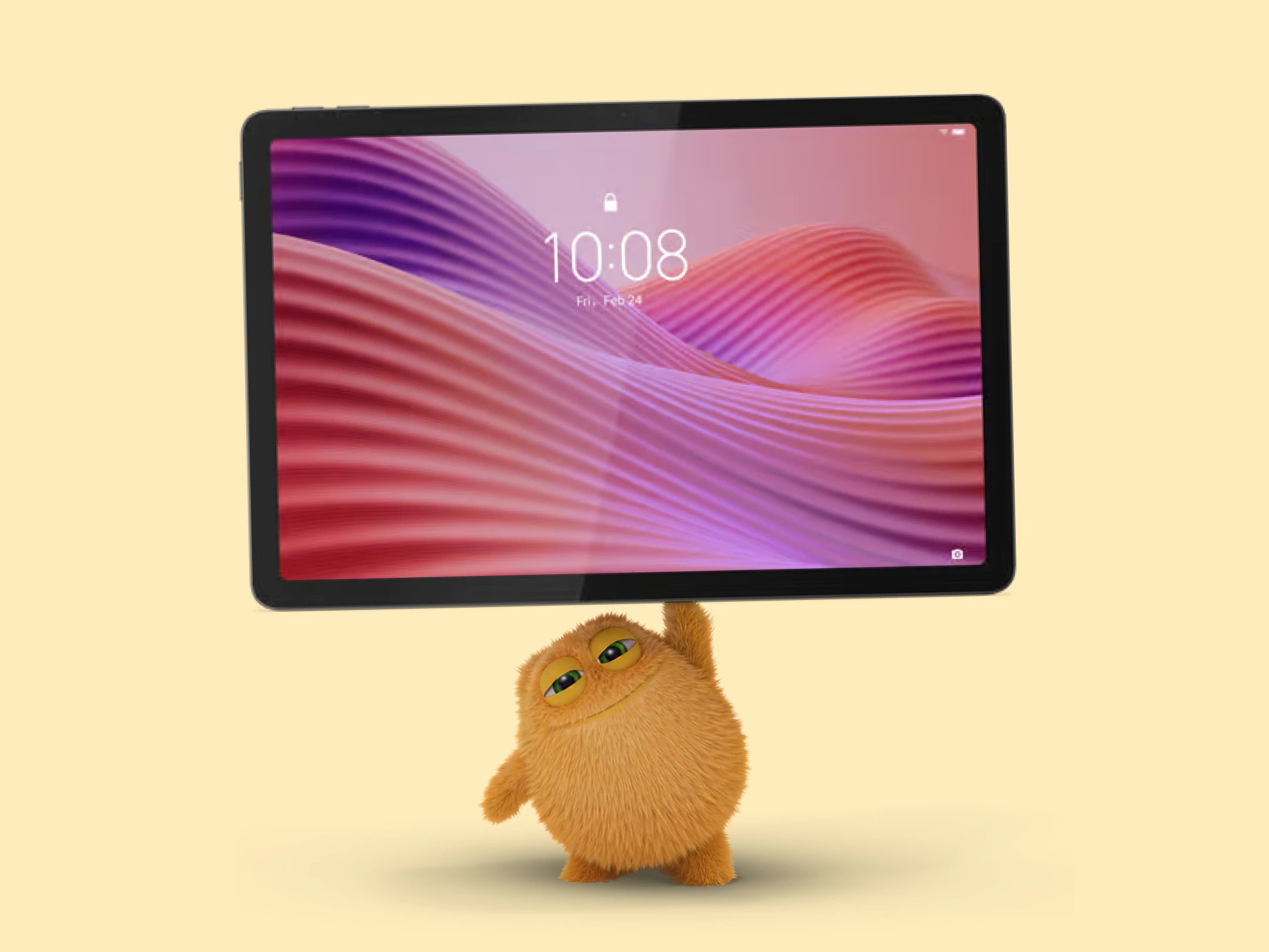 En Lenovo-tablet med farverig bølgebaggrund holdes af en lille, orange, lodden figur på en lysegul baggrund.