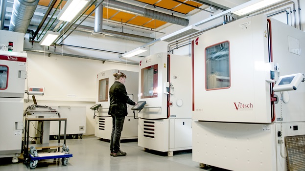 Test in climate chamber at FORCE Technology