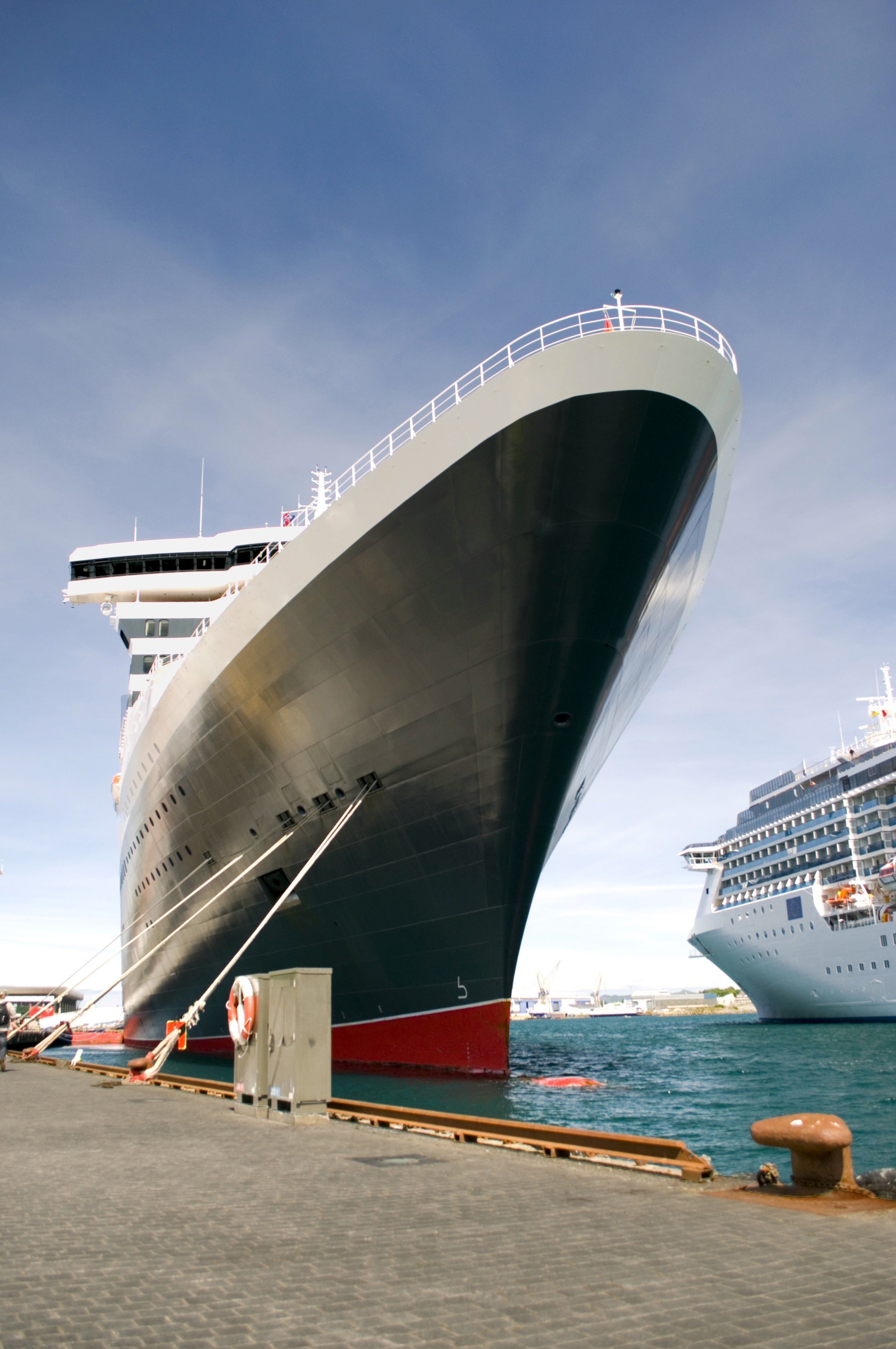 wind loads on cruise vessels/cruise vessel
