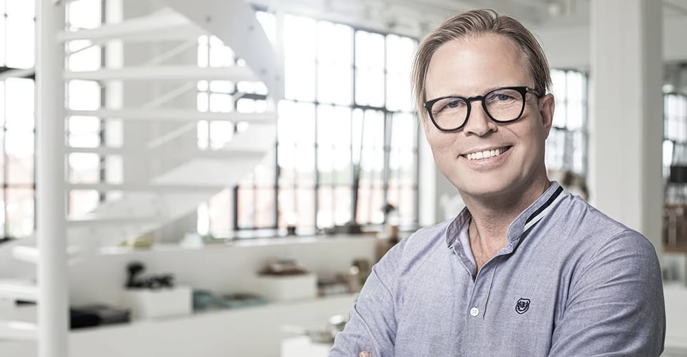Danske Capidea overtager det meste af Gavefabrikken, mens stifteren forstætter som aktiv medejer.