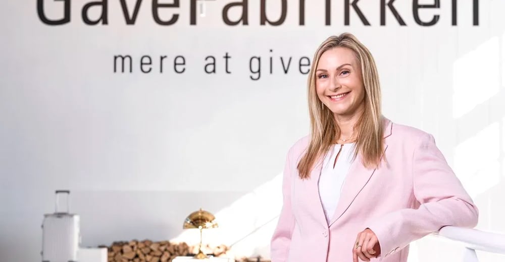 Katrine Benthien har skiftet medicinalbranchen ud med firmajulegaver, hvor hun skal lede Gavefabrikken frem til vækst i især udlandet.