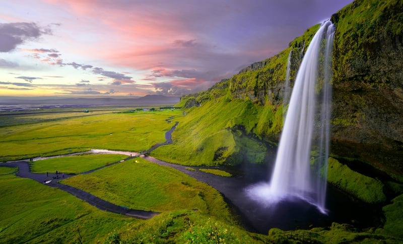 seljalandsfoss-waterfall-iceland.jpg